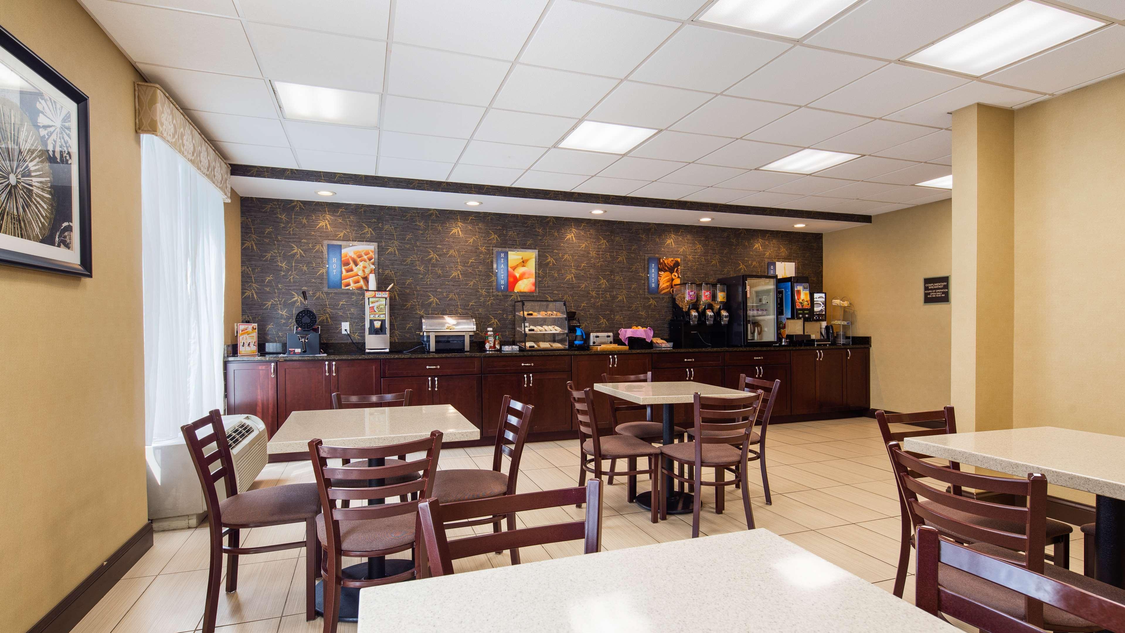 Best Western Springfield West Inn West Springfield Exterior foto